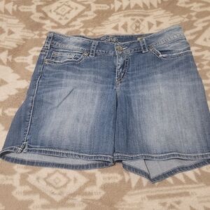 Silver Suki  Women's Faded Blue Jean Shorts